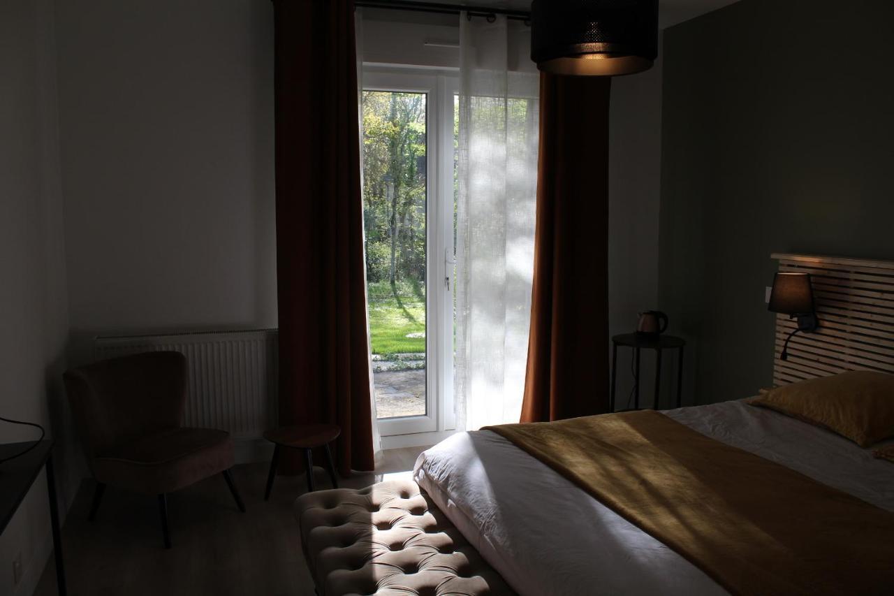 Le Pre Du Buis Bed & Breakfast Yvré-lʼÉvêque Dış mekan fotoğraf