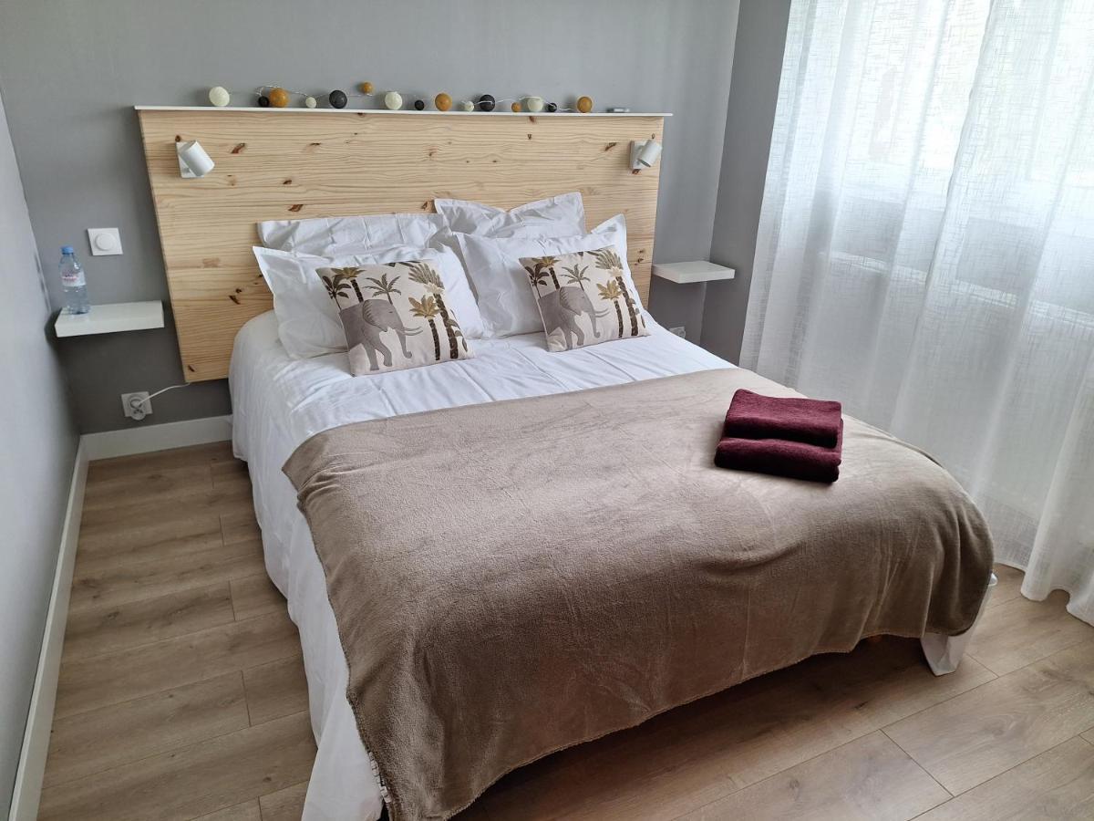 Le Pre Du Buis Bed & Breakfast Yvré-lʼÉvêque Dış mekan fotoğraf