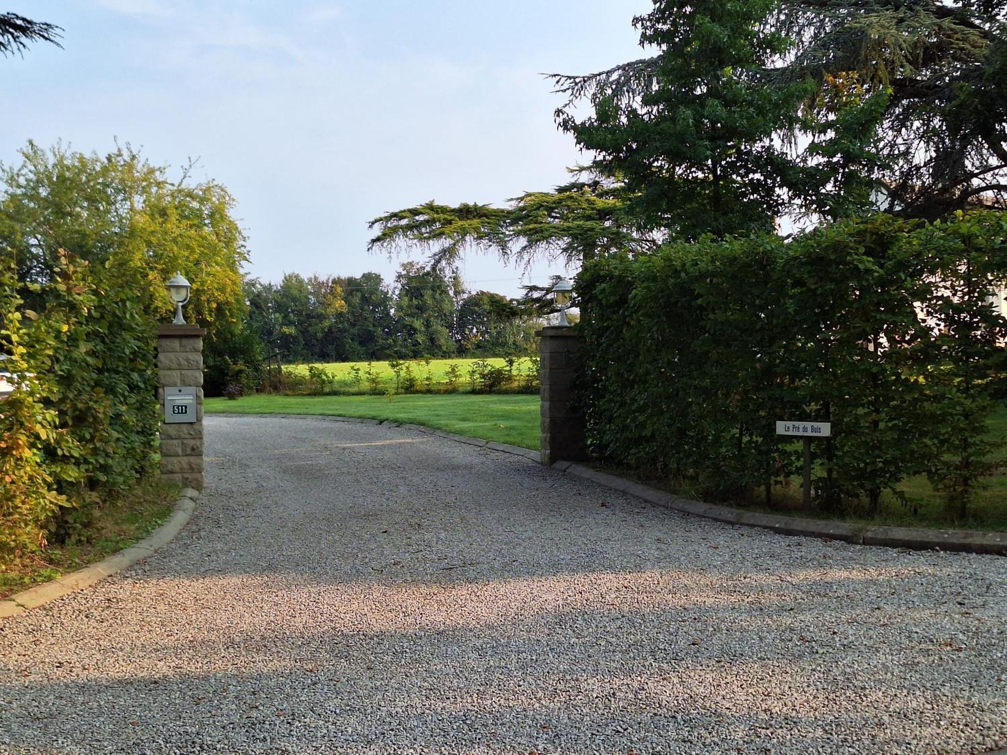 Le Pre Du Buis Bed & Breakfast Yvré-lʼÉvêque Dış mekan fotoğraf